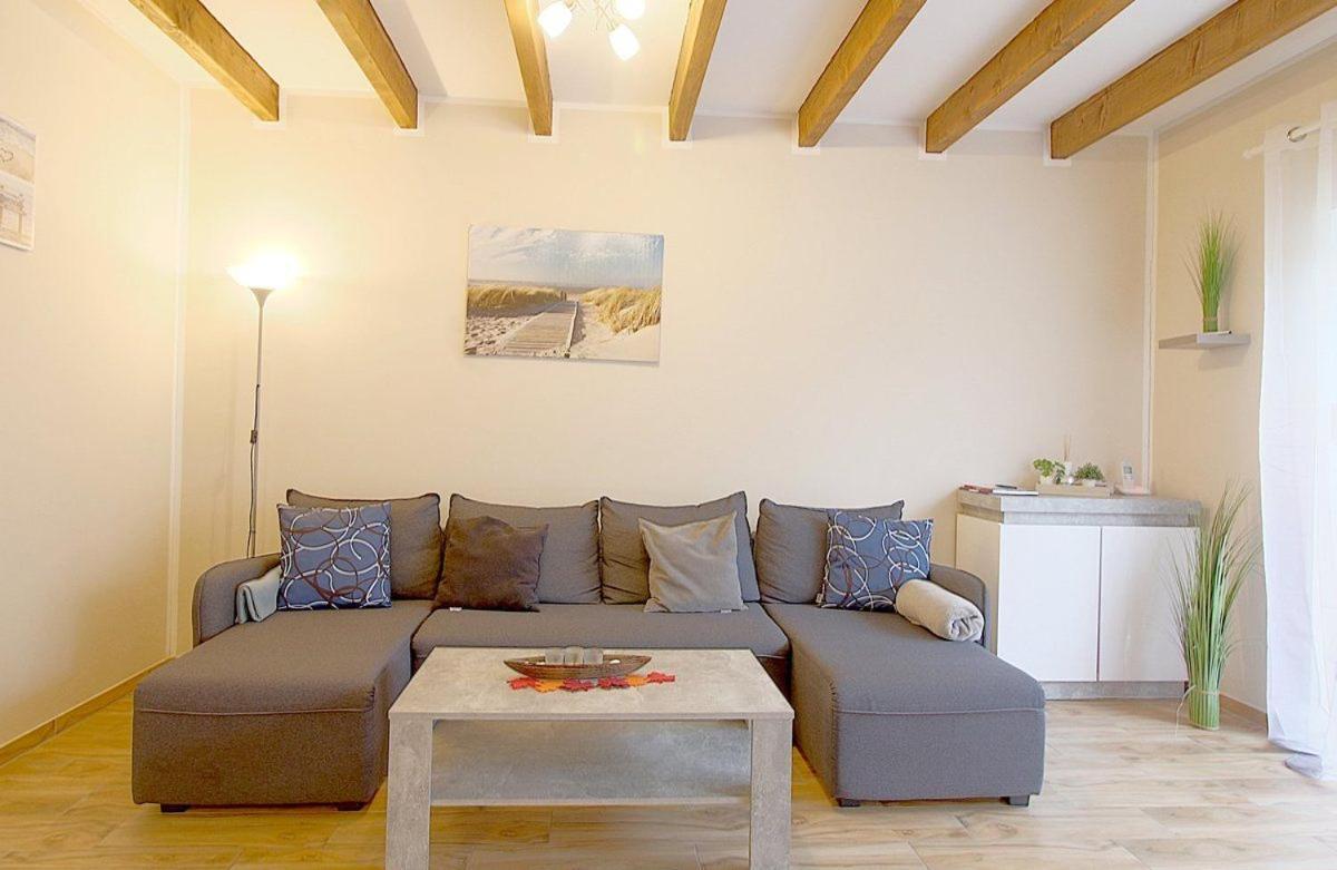Ferienhaus Lanah Wurster Nordseekuste 외부 사진