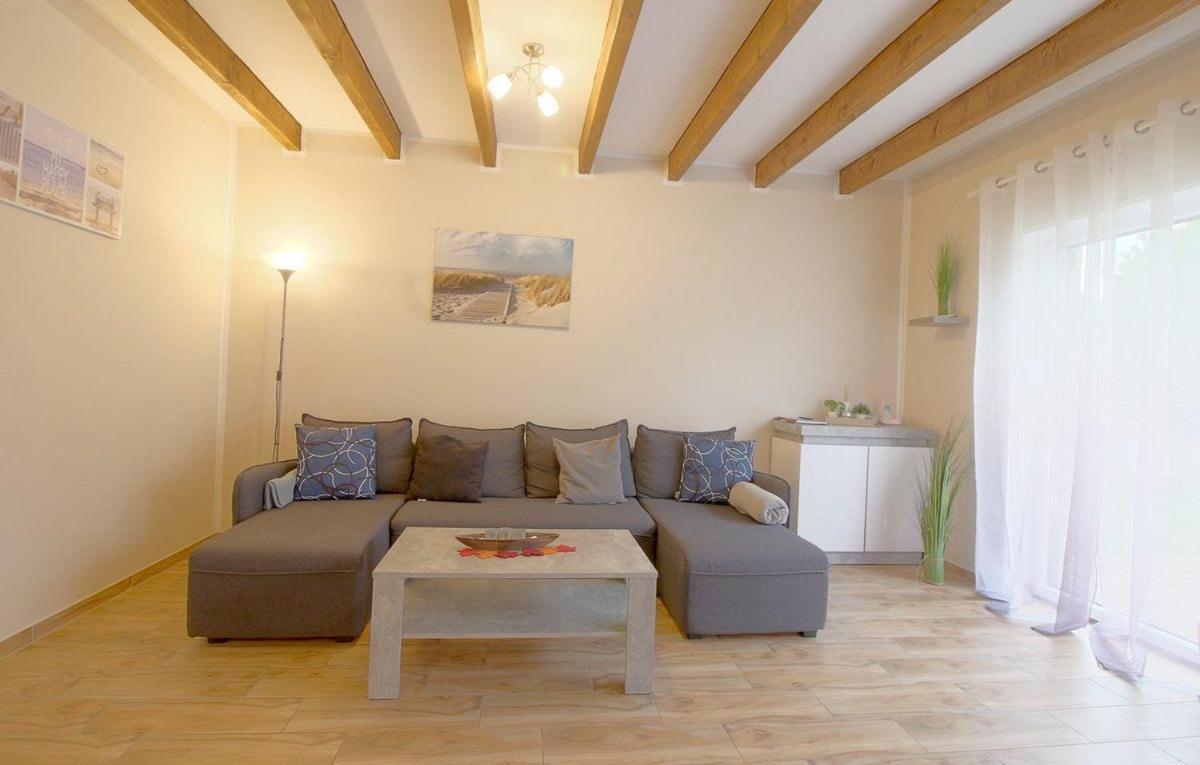 Ferienhaus Lanah Wurster Nordseekuste 외부 사진